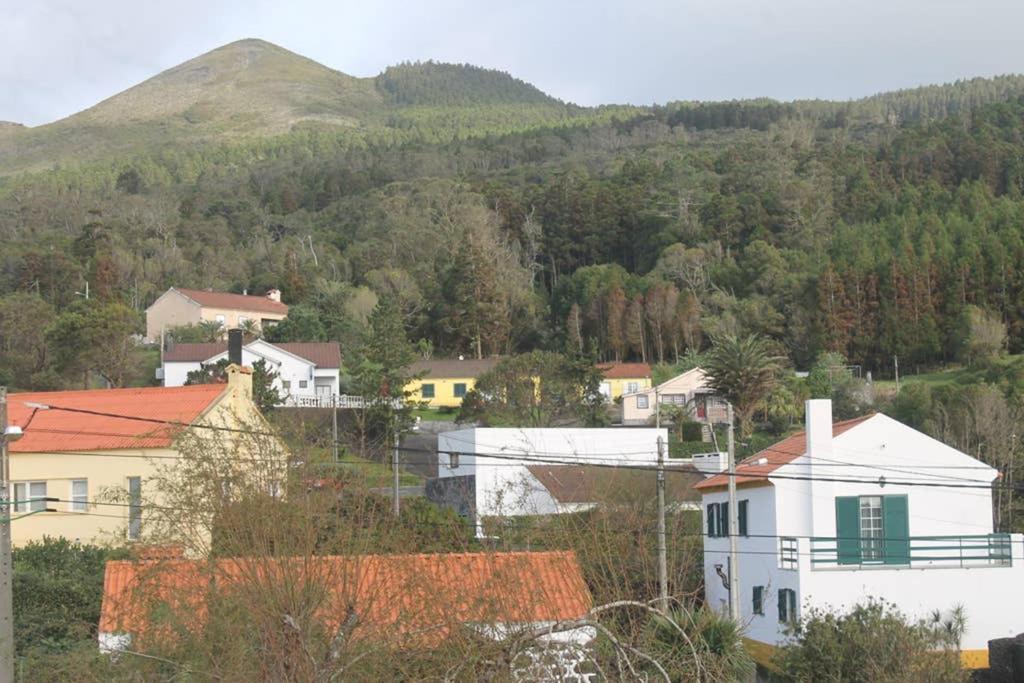 Appartement Quinta Do Areeiro à Horta  Extérieur photo